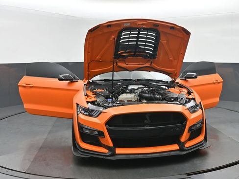 Used 2020 Ford Mustang Shelby GT500 w/ Handling Package RWD image 41