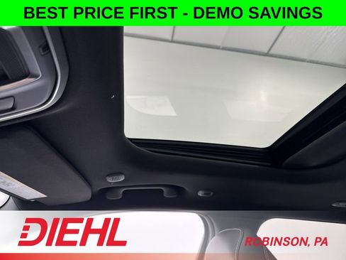 New 2026 Jeep Grand Cherokee Altitude AWD/4WD image 33