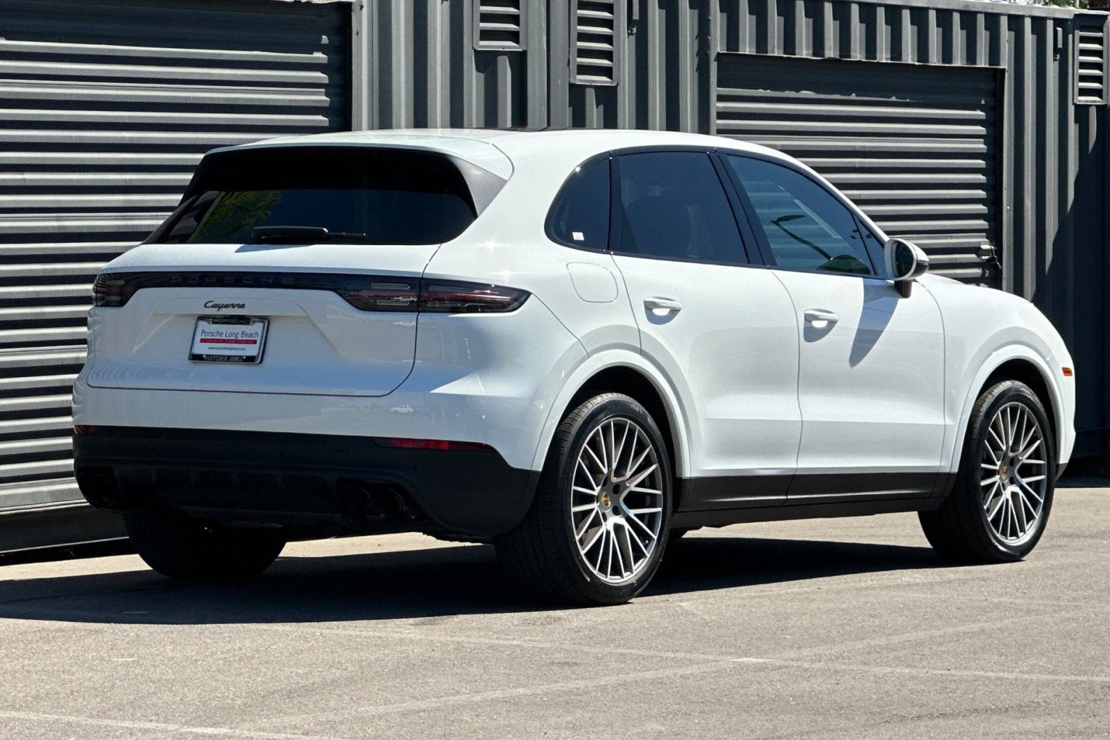 Certified 2023 Porsche Cayenne AWD/4WD image 8