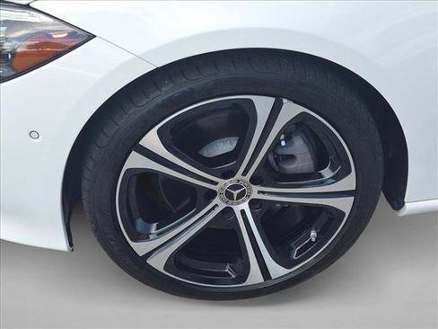 Used 2025 Mercedes-Benz C 300 Sedan image 13