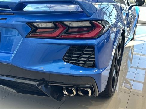 Used 2024 Chevrolet Corvette Stingray Coupe w/ Z51 Performance Package image 10