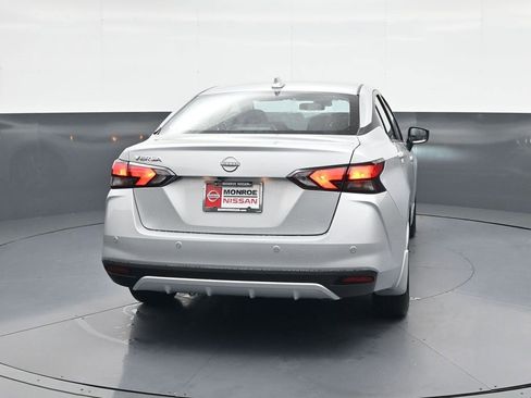 New 2025 Nissan Versa SV w/ Trunk Package image 6