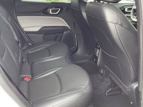 Certified 2025 Jeep Compass Limited w/ Elite Group AWD/4WD image 20