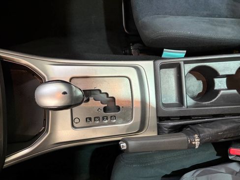 Used 2010 Subaru Impreza 2.5i Premium image 17