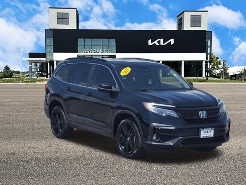 Used 2021 Honda Pilot Special Edition image 2
