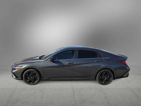 New 2026 Hyundai Elantra SEL Sport FWD image 5