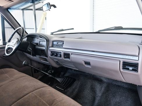 Used 1997 Ford F350 4x4 Regular Cab image 37