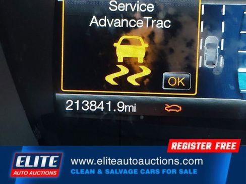 Used 2017 Ford Fusion SE image 29