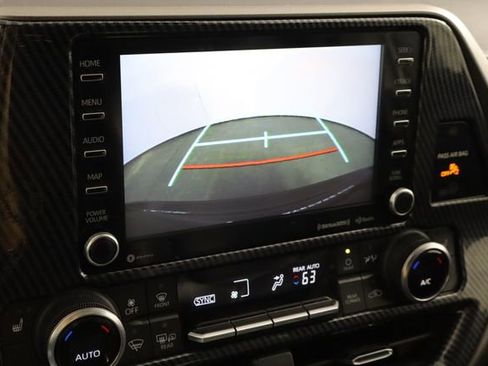 Used 2022 Toyota Highlander XLE FWD image 39