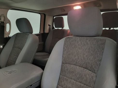 Used 2019 RAM 1500 Classic Warlock image 34