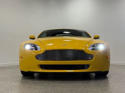 Used 2006 Aston Martin V8 Vantage Coupe RWD image 3