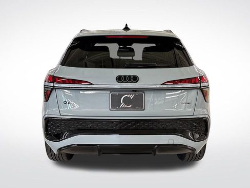 New 2026 Audi Q3 quattro 2.0T AWD/4WD image 4