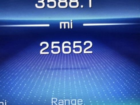 Used 2022 Mercedes-Benz EQS AMG 4MATIC w/ Exclusive Trim Package image 18