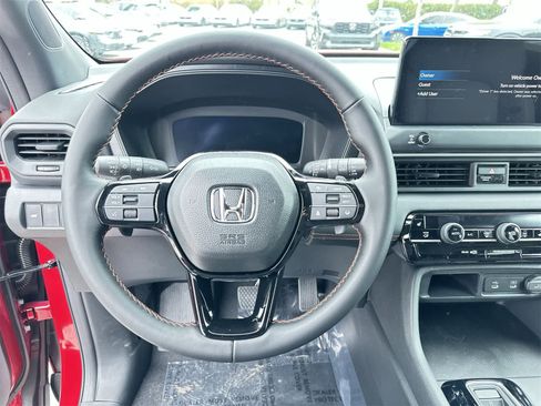 New 2026 Honda Pilot Sport image 18