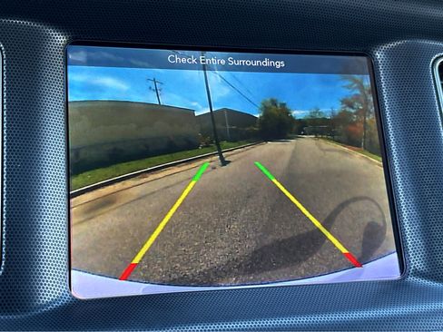 Used 2018 Dodge Charger SXT Plus image 30