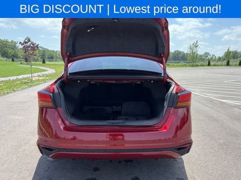Used 2024 Nissan Altima 2.5 SV FWD image 12