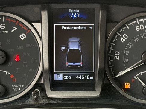 Used 2023 Toyota Tacoma TRD Off-Road image 17