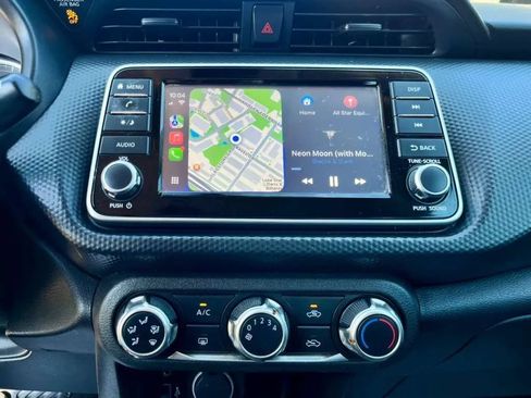 Used 2021 Nissan Kicks S w/ Interior Electronics Package FWD image 29