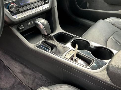 Used 2018 Hyundai Sonata Limited w/ Cargo Package image 16