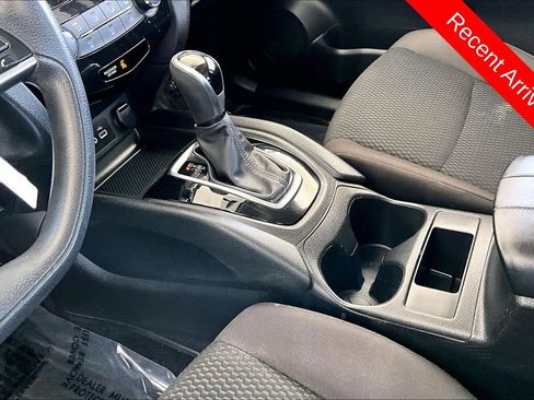 Used 2019 Nissan Rogue Sport S FWD image 18