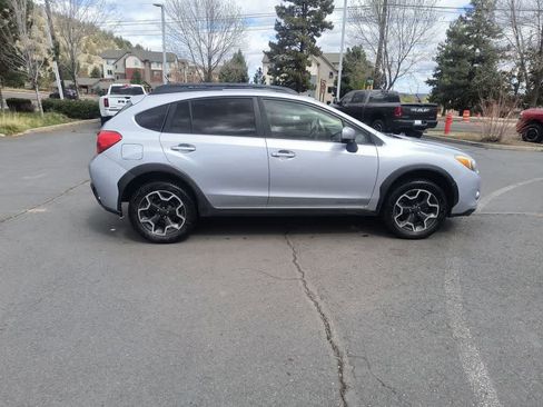 Used 2013 Subaru Crosstrek 2.0i Premium image 6