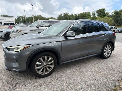 Used 2019 INFINITI QX50 Essential w/ Premium Heat Package AWD/4WD image 5