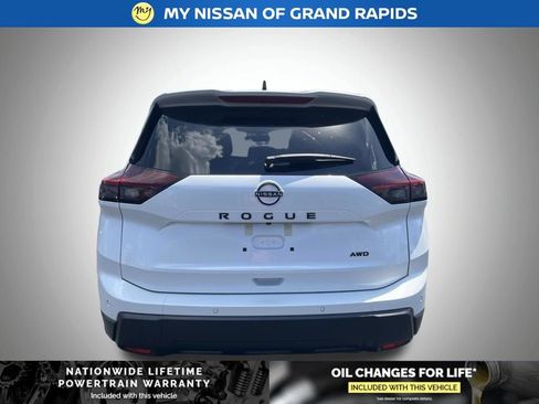 New 2026 Nissan Rogue Dark Armor AWD/4WD image 4