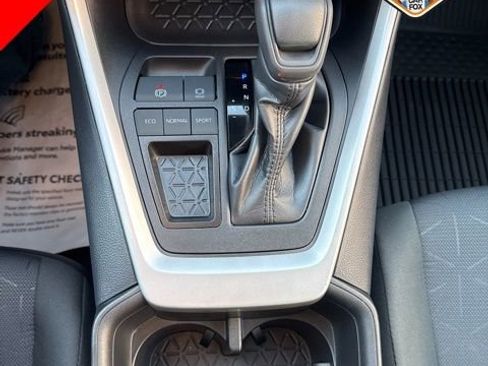 Certified 2024 Toyota RAV4 XLE image 20