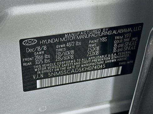 Used 2019 Hyundai Santa Fe AWD image 12