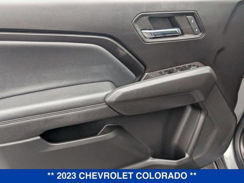 Used 2023 Chevrolet Colorado LT w/ LT Convenience Package III AWD/4WD image 11