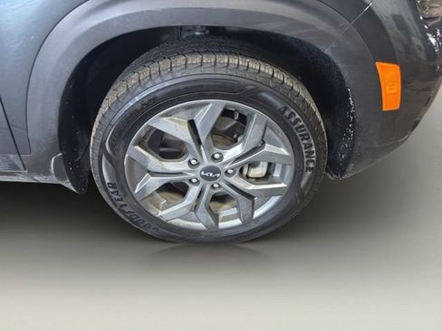 Used 2024 Kia Seltos S AWD/4WD image 33