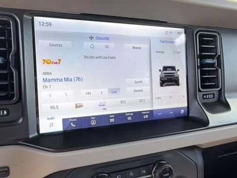Used 2023 Ford Bronco Wildtrak AWD/4WD image 18