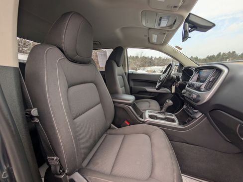 Used 2019 Chevrolet Colorado LT image 38