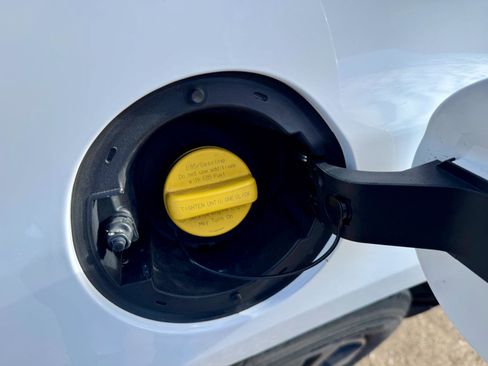 Used 2015 Chevrolet Equinox LT image 20