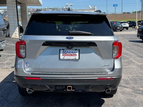 Used 2022 Ford Explorer ST-Line w/ Class IV Trailer Tow Package AWD/4WD image 4