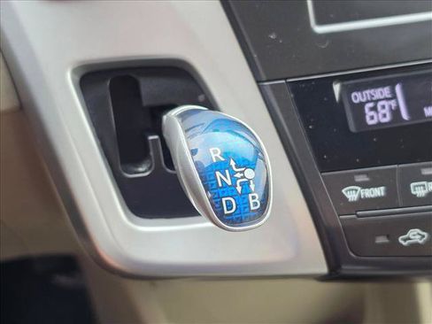 Used 2014 Toyota Prius V Two FWD image 25