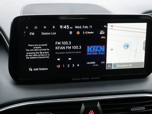 Certified 2023 Hyundai Santa Fe SEL w/ Premium Package image 22