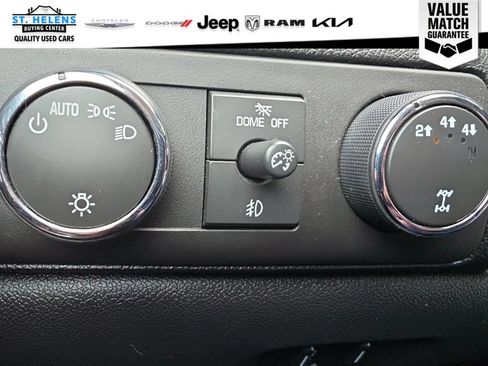 Used 2012 GMC Sierra 2500 Denali AWD/4WD image 18