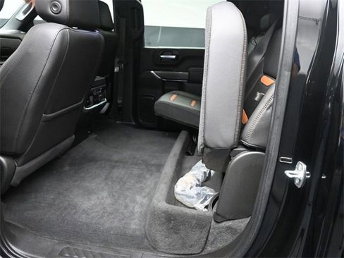 Used 2020 GMC Sierra 2500 AT4 w/ AT4 Premium Package image 21