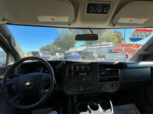 Used 2023 Chevrolet Express 3500 LS image 15
