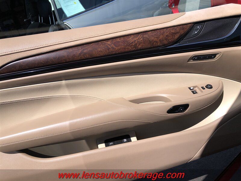 Used 2014 Cadillac ELR w/ Luxury Package FWD image 10