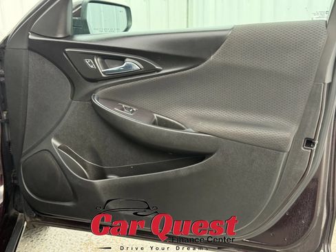 Used 2020 Chevrolet Malibu LT FWD image 19