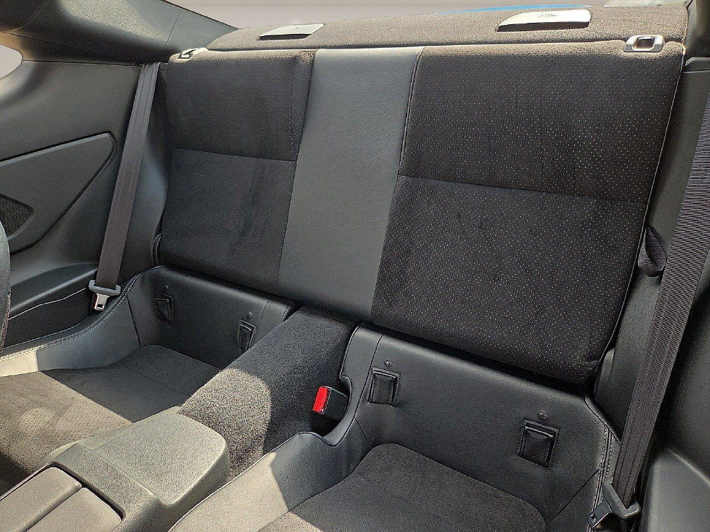 Used 2023 Toyota GR86 Premium RWD image 13
