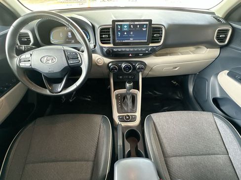 Used 2023 Hyundai Venue Limited w/ Cargo Package FWD image 24