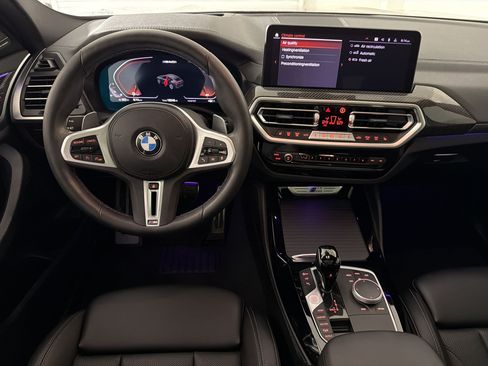 Certified 2024 BMW X4 M40i w/ Premium Package AWD/4WD image 31
