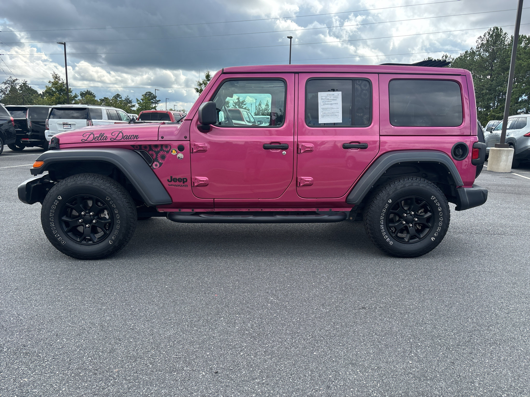 Used 2022 Jeep Wrangler Unlimited Sport AWD/4WD image 5