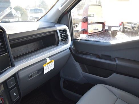 New 2026 Ford F350 XL w/ XL Chrome Package image 9