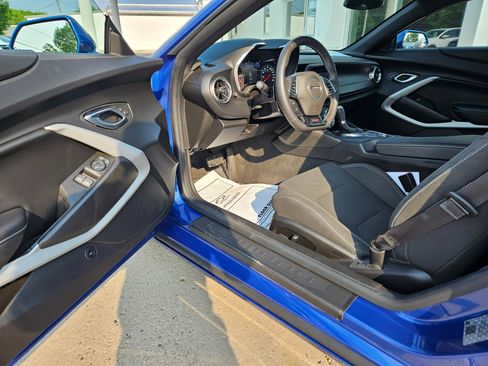 Used 2019 Chevrolet Camaro SS w/ LPO, Camaro Insignia Package image 11
