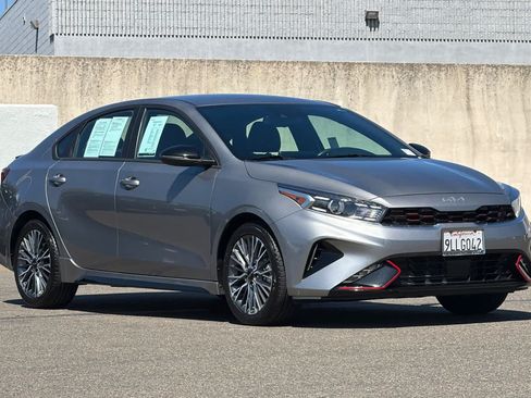 Used 2024 Kia Forte GT-Line FWD image 5