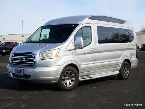 Used 2017 Ford Transit 150 XLT image 12